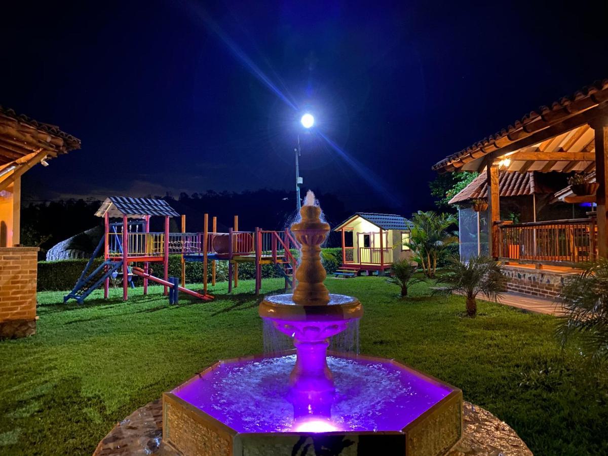 La Victoria Hotel Campestre Quimbaya Exterior foto
